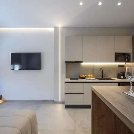 Loena Luxury Apartment